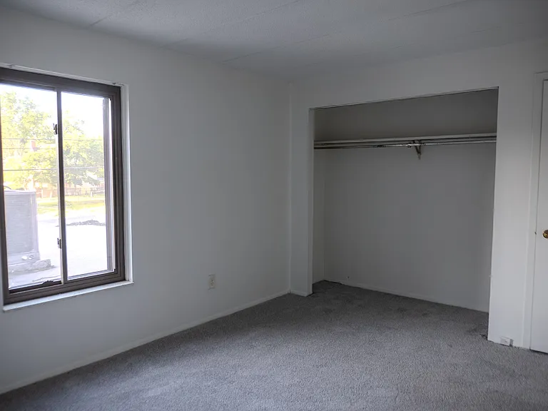 2440 Noble Rd #1 — Photo 19