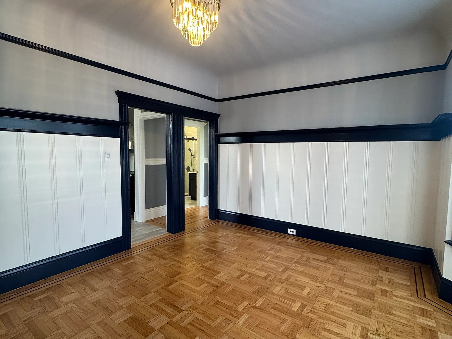3 bed, 1400 sqft, $7,350 — Photo 4