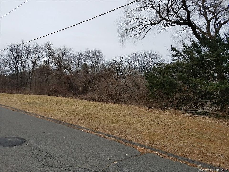 1st image of 40 Moreland Ave