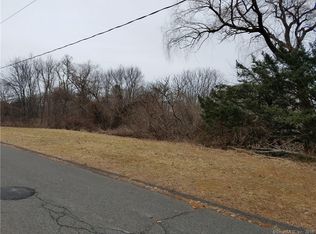 40 Moreland Ave, Newington, CT 06111
