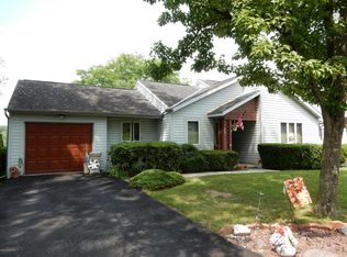 401 Manchester Rd, Saylorsburg, PA 18353