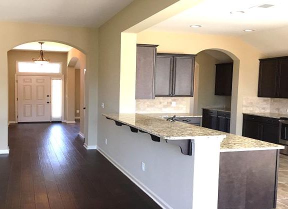 4th image of 9157 Autumnbrooke Way