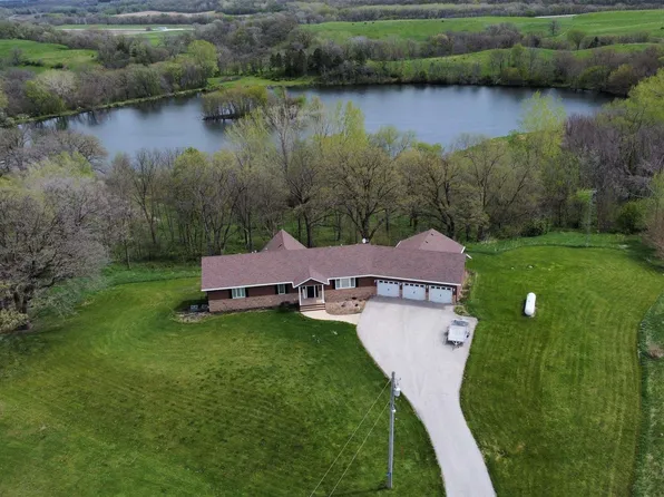 2031 Deer Creek Dr, Humboldt, IA 50548