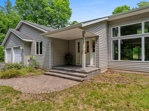 10866 Old Stage Rd, Sister Bay, WI 54234