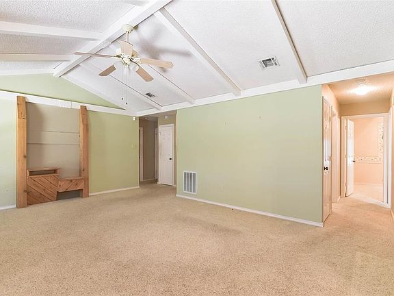 5th image of 3724 Devonaire Dr