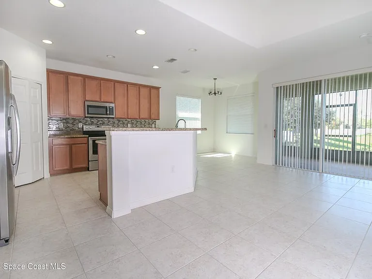 3314 Hawthorne Ave — Photo 7