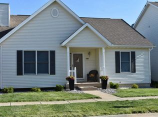 1100 Perry Ln, Normal, IL 61761