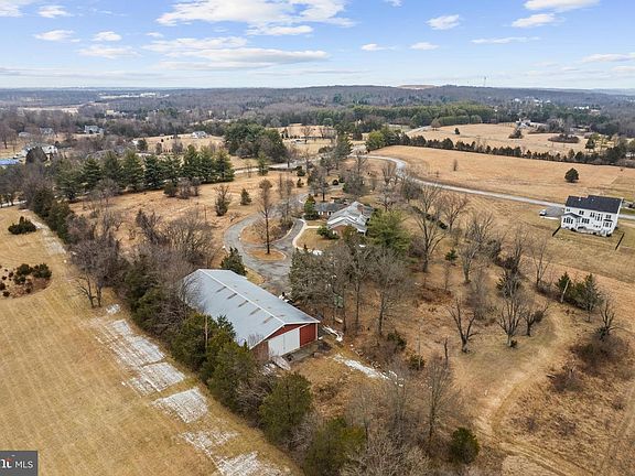 5th image of 20043 Gleedsville Rd