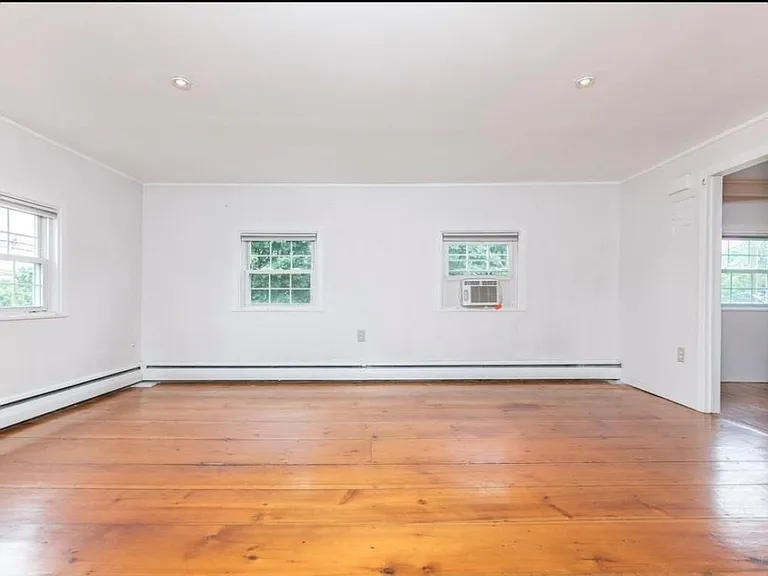 9 Prospect St #5 — Photo 11