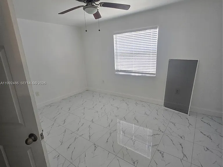 6231 NE 1st Ave #2 — Photo 9