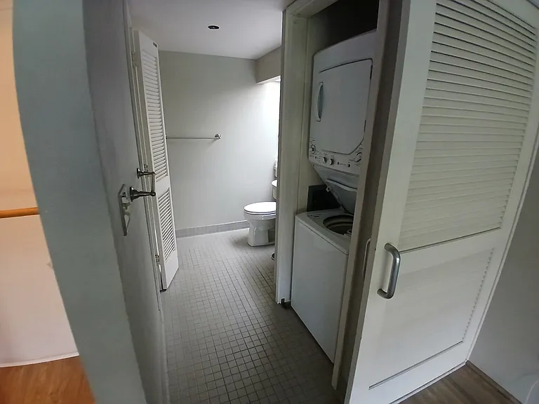 545 Queen St #639 — Photo 10