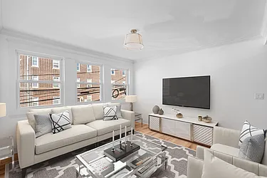 5 Poplar Street, #3A