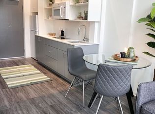 Koz on 4th, Portland, OR 97201