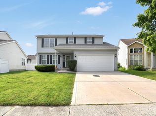 2727 Barrows Rd, Columbus, OH 43232