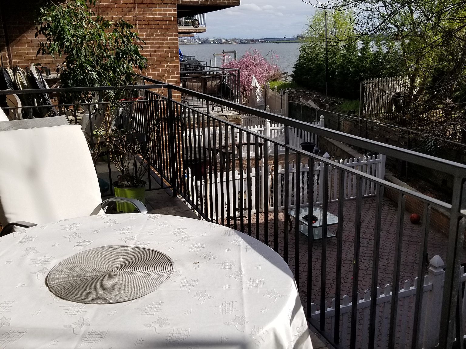 15431 Riverside Dr A, Beechhurst, NY 11357 Zillow