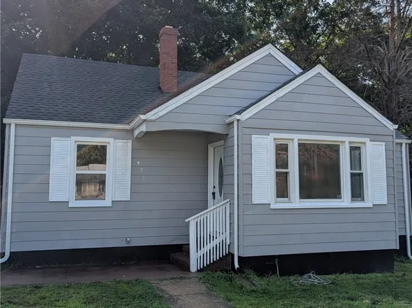 931 Rosewood Ter, Petersburg, VA 23805