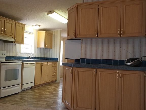 2nd image of 5030 N Dewey Way