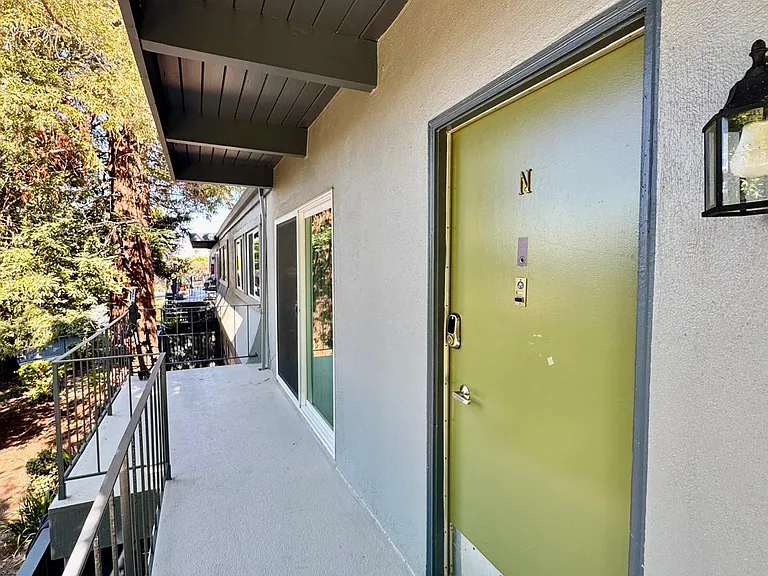 430 Alameda Del Prado #430N — Photo 11