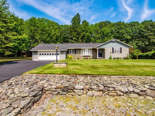 9 Westwood Drive, Ellsworth, ME 04605