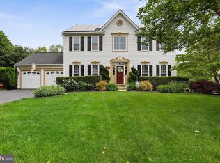 802 Caren Dr, Eldersburg, MD 21784