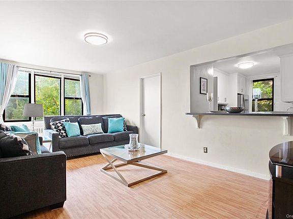3rd image of 55 Halley St APT 5C