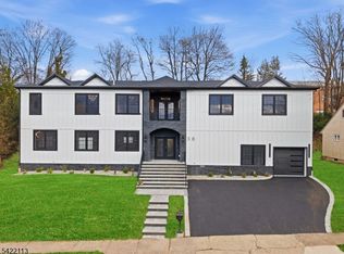 38 Pershing Pl, Woodland Park, NJ