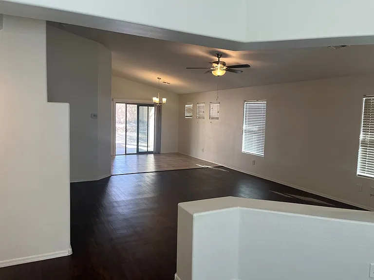 25524 W Williams St — Photo 3
