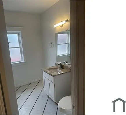 3 bed, $2,100 — Photo 2