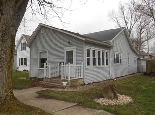 111 N Calhoun St, South Whitley, IN