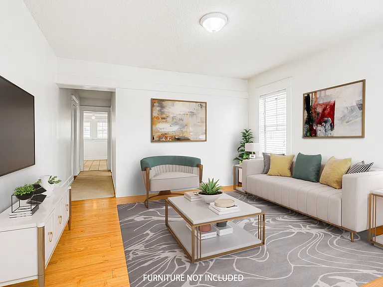 1050 Orange Ave #1050 — Photo 3