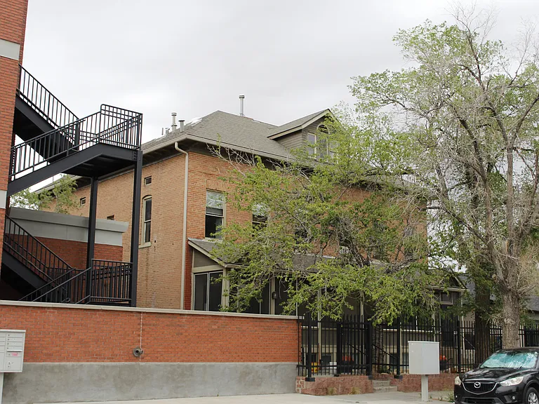 Ideal Urban Location for a Modern 1 Bed Apartment — Photo 40
