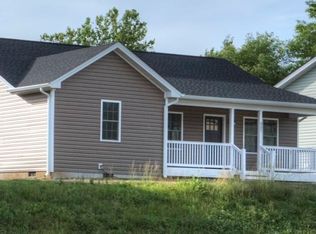 337 N Delphine Ave, Waynesboro, VA 22980
