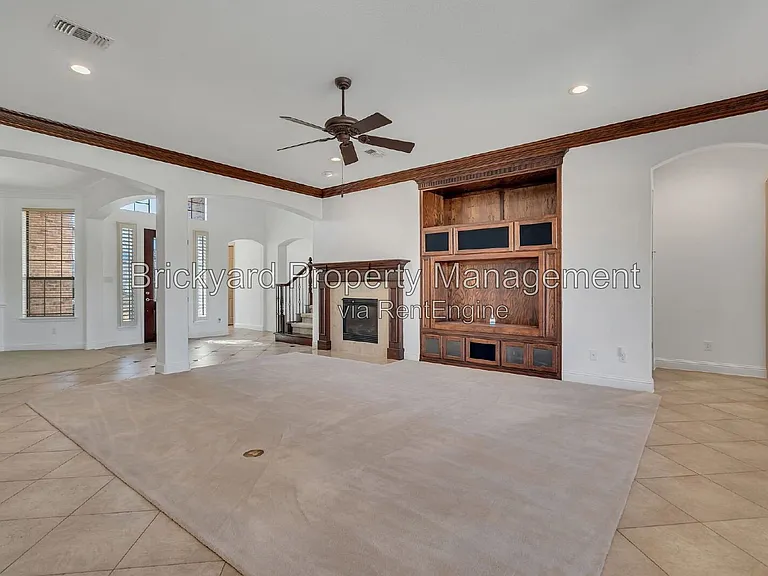 350 Pine Valley Dr — Photo 13