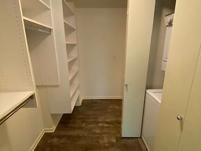 6th Ave Apartments — Photo 48