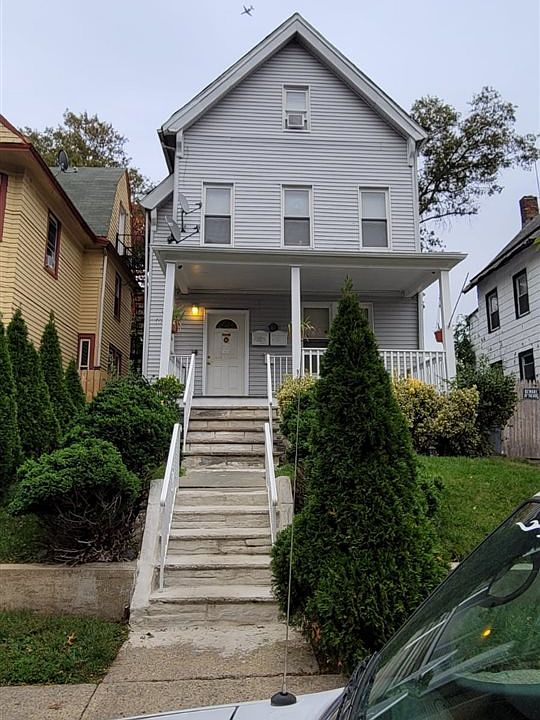 1st image of 106 N Maple Ave