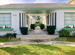 14532 Dickens St #2, Sherman Oaks, CA 91403