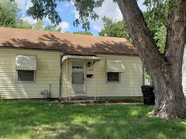 2519 S Kansas Ave, Topeka, KS 66611