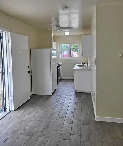 1626 Una St #A Photo 1