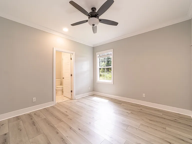290 Cedar St — Photo 14