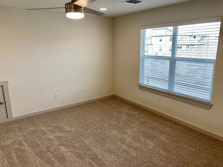 10210 Criswell Rd — Photo 22