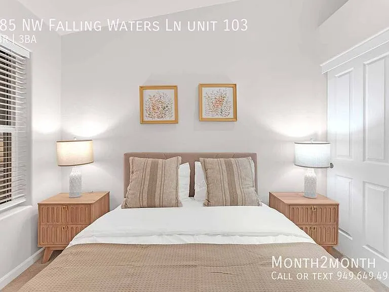 685 NW Falling Waters Ln #103 — Photo 23