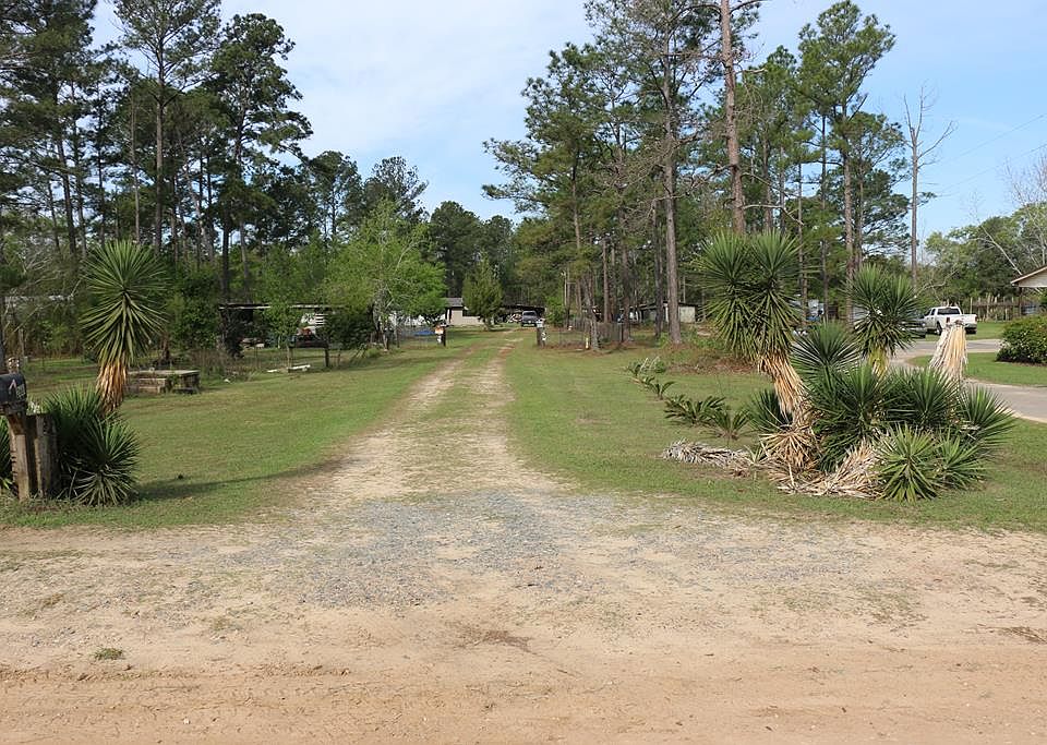 1st image of 2661 Dewberry Rd