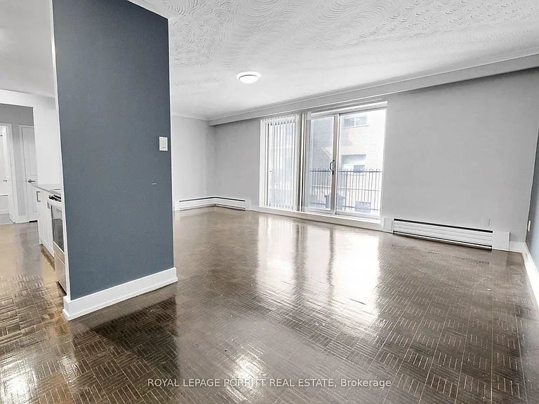 4 Superior Ave #8 — Photo 12