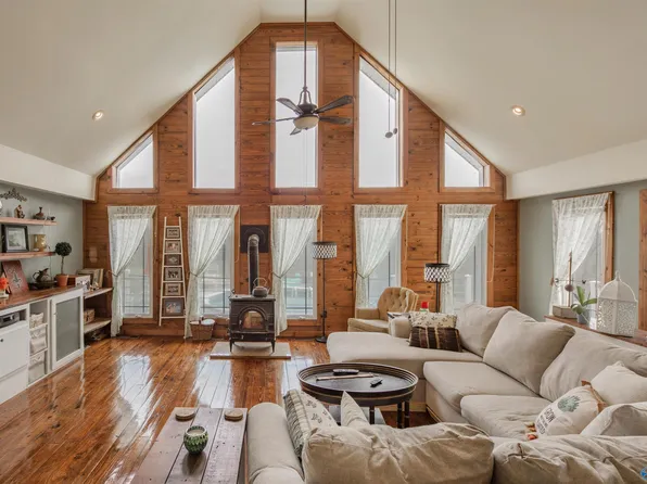 1244 Smith Jackson Rd, Prospect, TN 38477