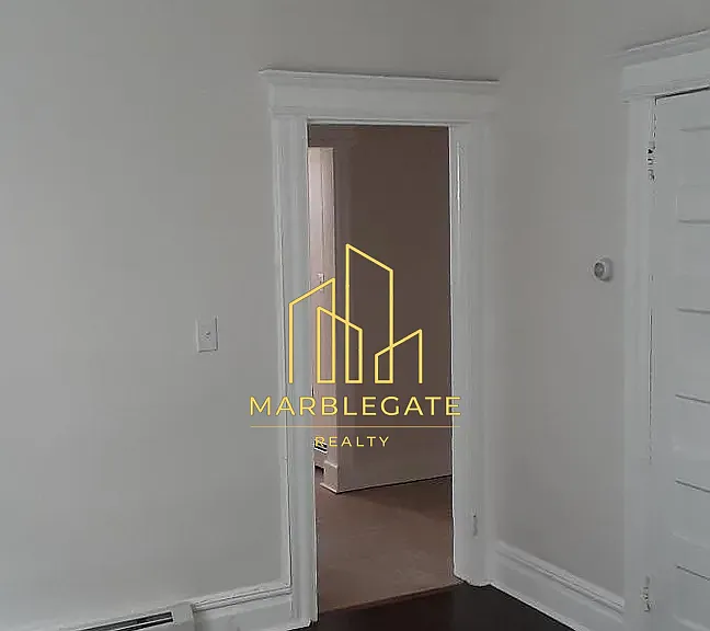 249 Amherst St #11R — Photo 3