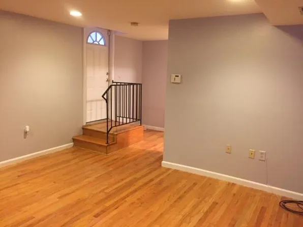 1406 8th St, North Bergen, NJ 07047