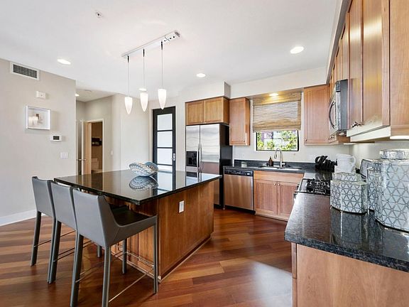5th image of 350 E Mission St Unit 208