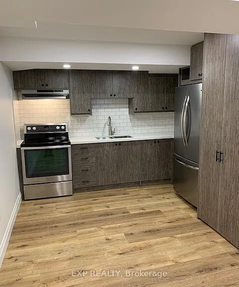 150 Wessenger Dr #BASEMENT — Photo 1