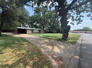 709 Lynda Ln, Arlington, TX 76013