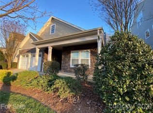 9806 Fernspray Rd, Charlotte, NC 28215